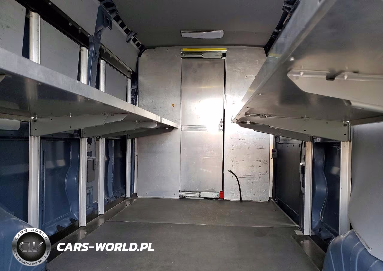 2020 Ram Promaster 3500 Delivery Van VIN:3C6URVJG1LE139976 - 10