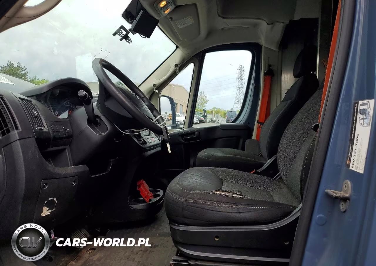 2020 Ram Promaster 3500 Delivery Van VIN:3C6URVJG1LE139976 - 7