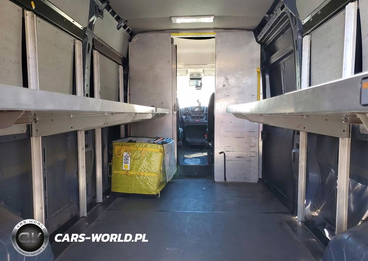2020 Ram Promaster 3500 Delivery Van VIN:3C6URVJG8LE140087 - 10