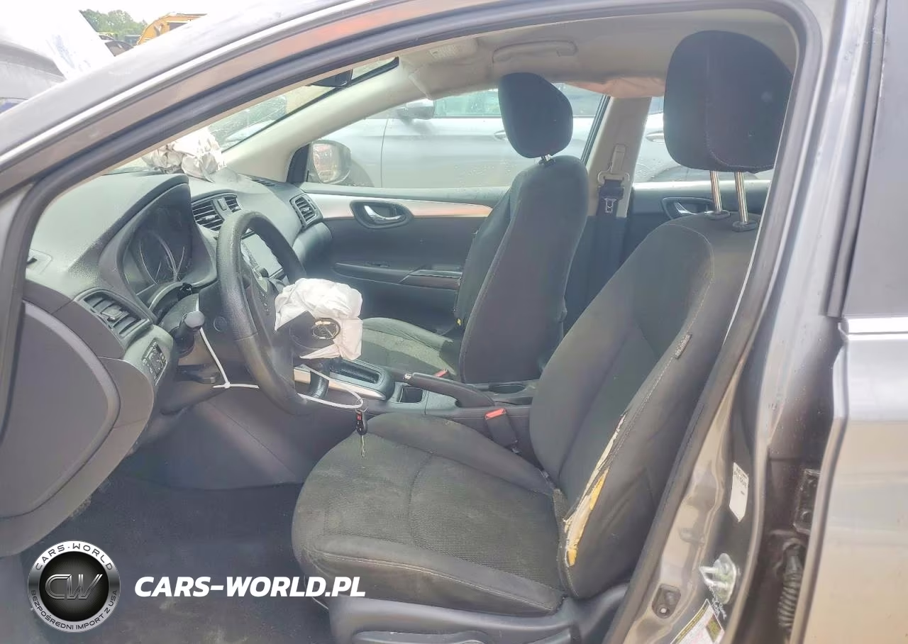 2019 Nissan Sentra S VIN:3N1AB7AP4KY211832 - 7
