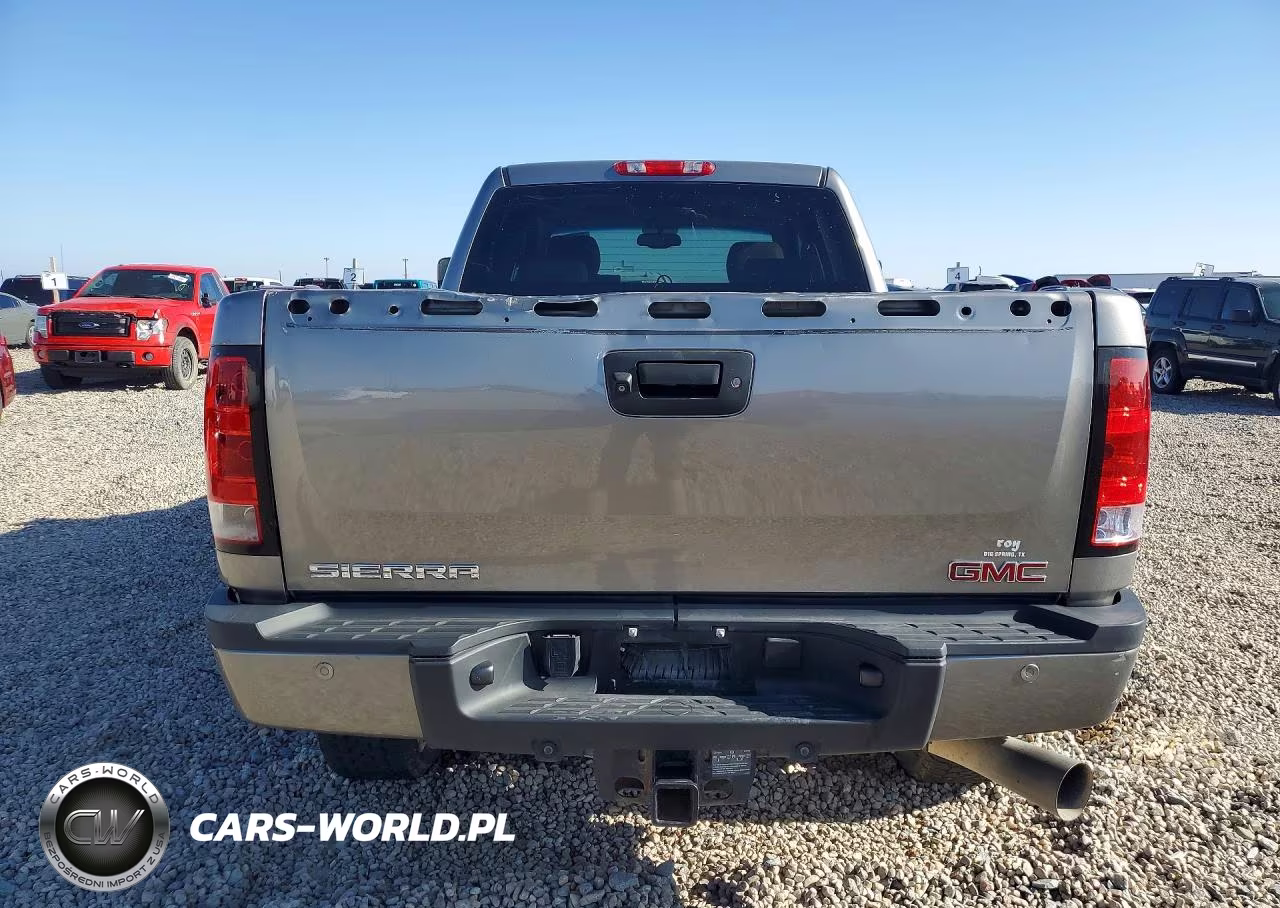 2014 GMC Sierra K2500 Denali VIN:1GT125E89EF151403 - 6