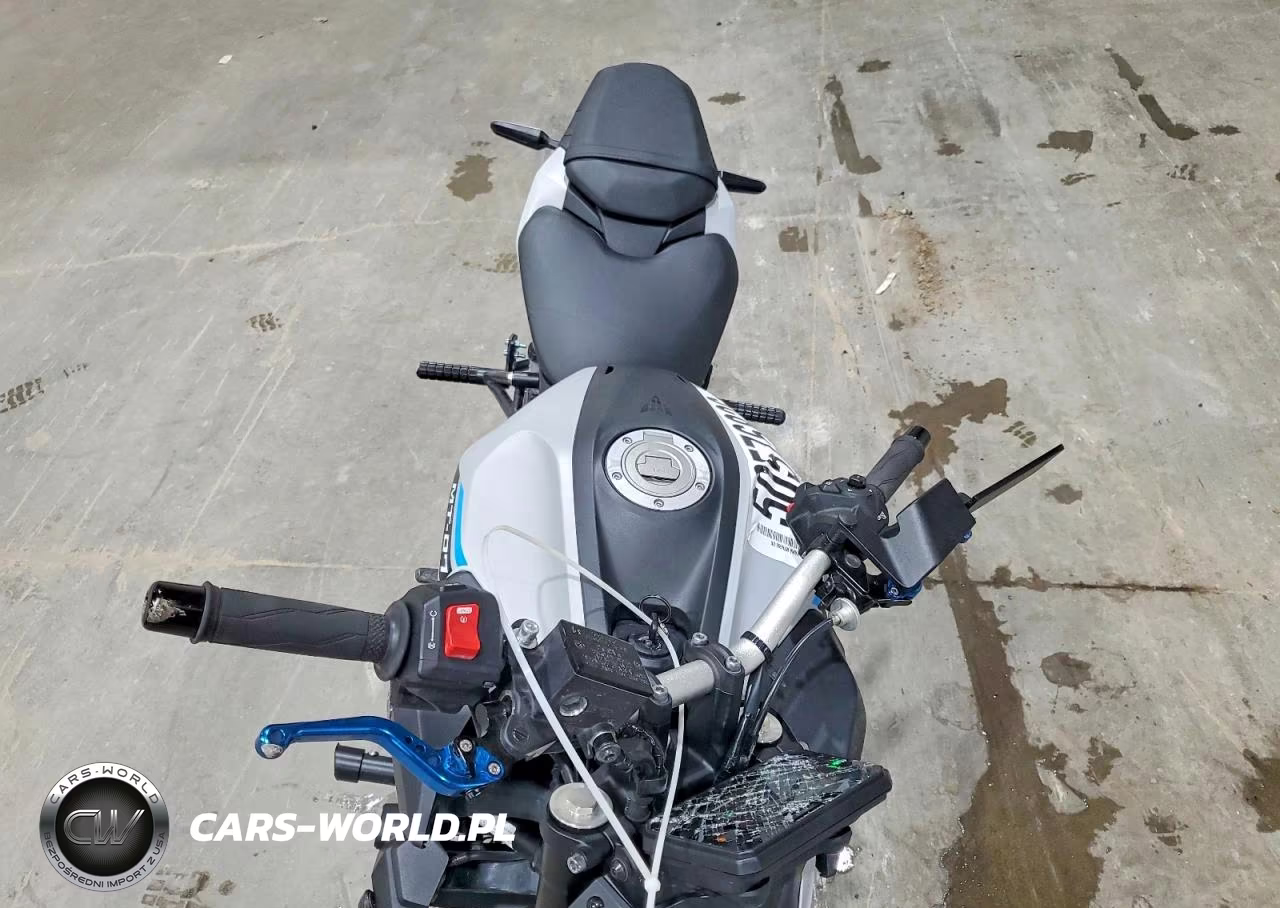2025 Yamaha Mtn690 VIN:JYARM48E1SA001203 - 5