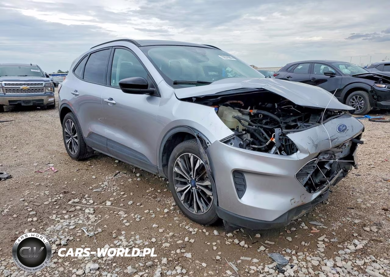 2021 Ford Escape Se VIN:1FMCU0BZ3MUB02481 - 4
