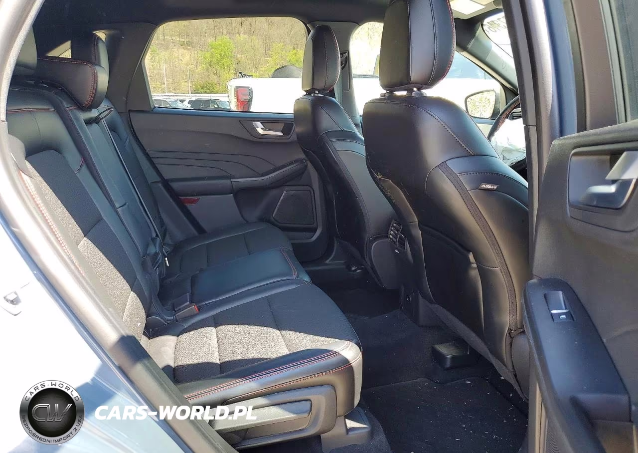 2025 Ford Escape St Line VIN:1FMCU9MNXSUA36555 - 11