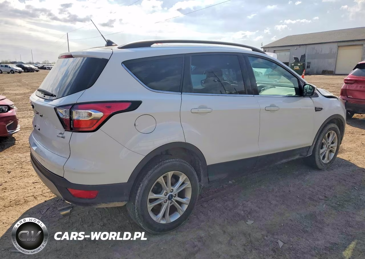 2018 Ford Escape Se VIN:1FMCU9GD3JUB71197 - 3