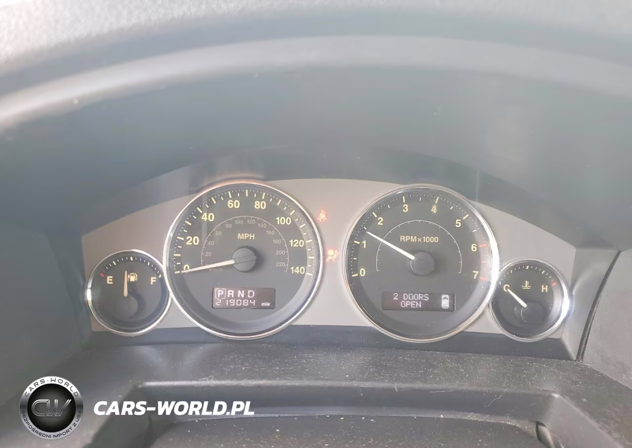 2010 Jeep Commander Limited VIN:1J4RG5GT3AC109319 - 9
