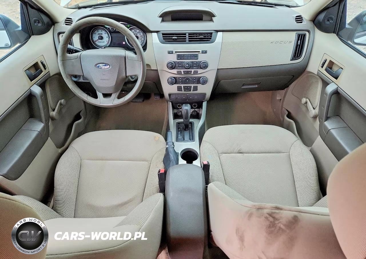 2010 Ford Focus S VIN:1FAHP3EN0AW240187 - 8