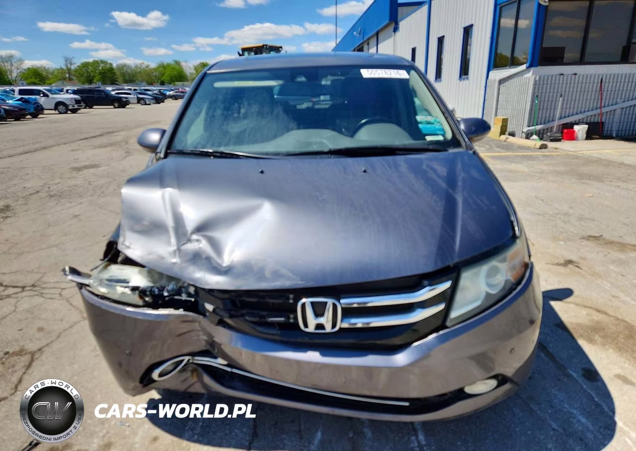 2014 Honda Odyssey Touring VIN:5FNRL5H97EB041894 - 5