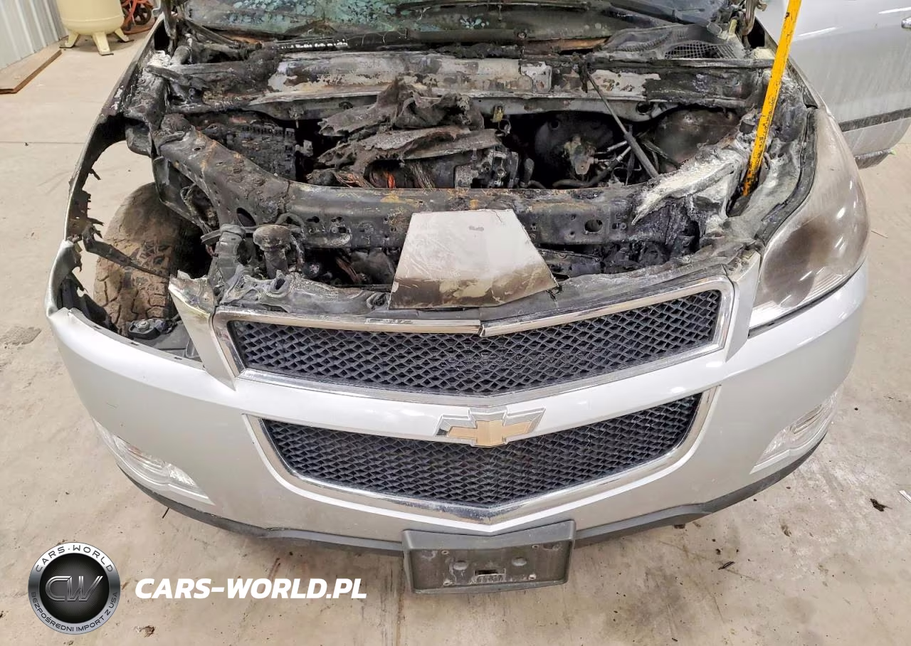 2011 Chevrolet Traverse Ls VIN:1GNKRFED4BJ355223 - 12