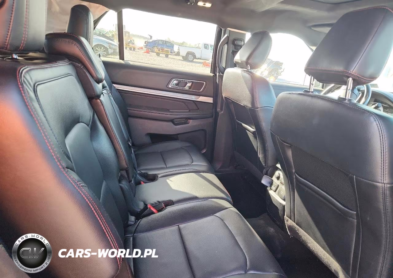 2019 Ford Explorer Sport VIN:1FM5K8GT3KGB35476 - 11