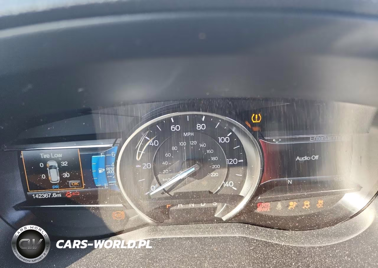2019 Ford Explorer Sport VIN:1FM5K8GT3KGB35476 - 9