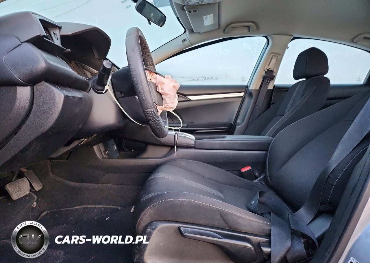 2018 Honda Civic Lx VIN:2HGFC2F52JH588059 - 7