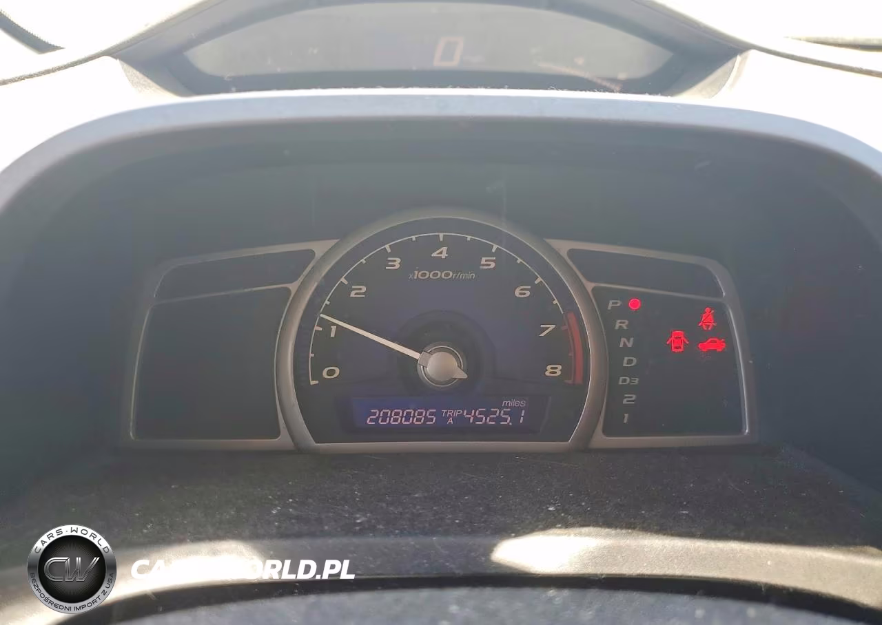 2008 Honda Civic Lx VIN:1HGFA16528L063869 - 9