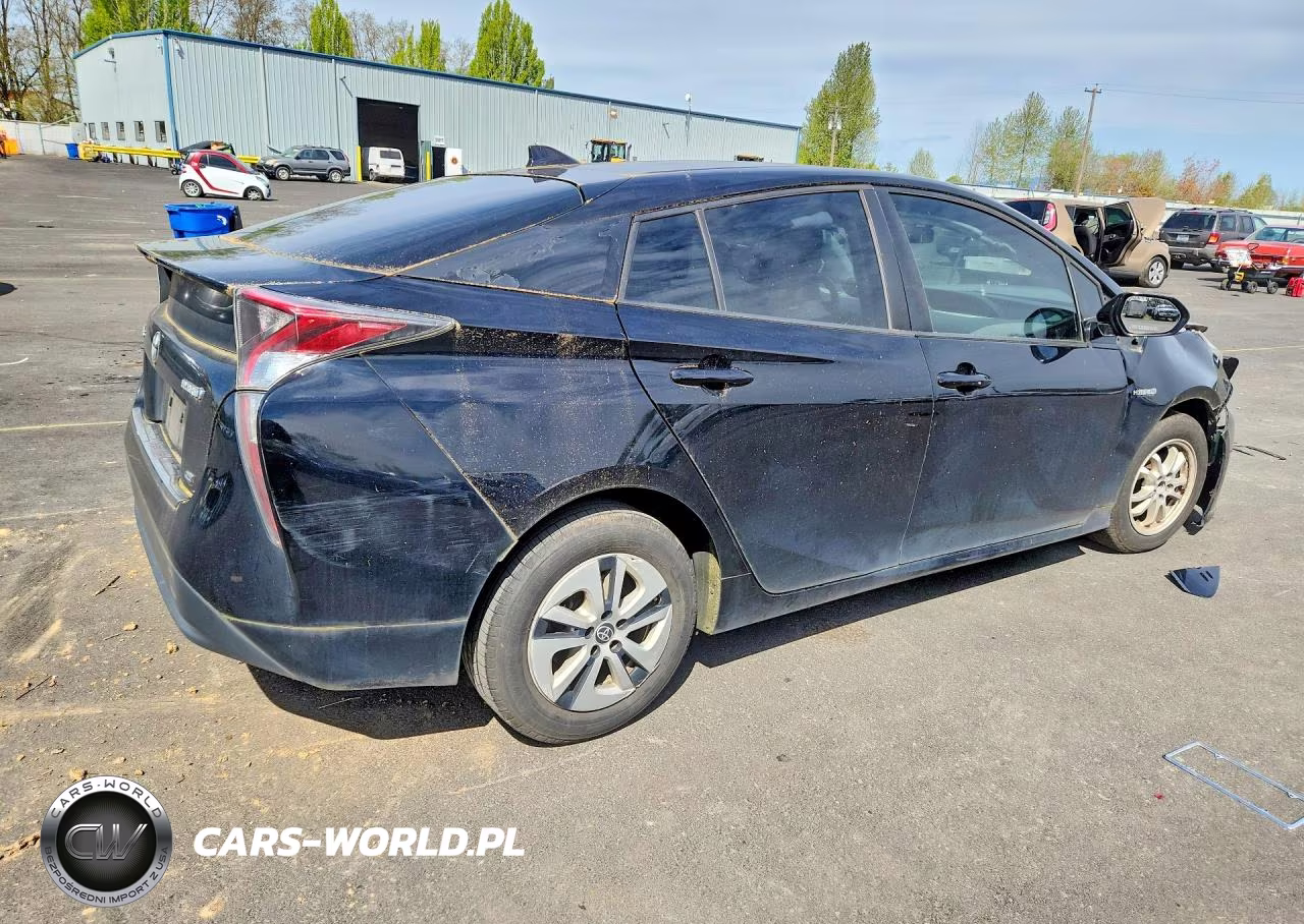 2016 Toyota Prius Two Eco VIN:JTDKARFU3G3003388 - 3