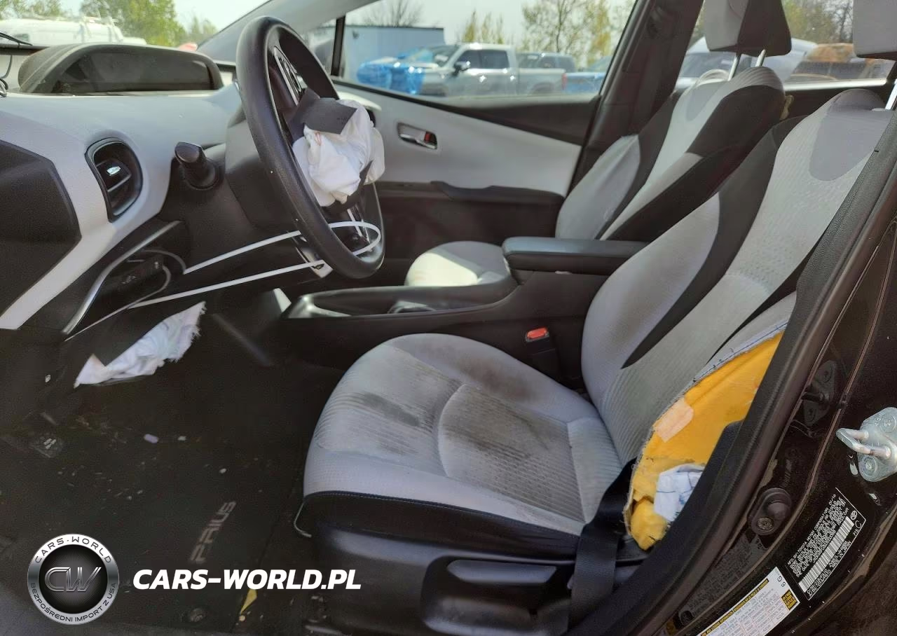 2016 Toyota Prius Two Eco VIN:JTDKARFU3G3003388 - 7