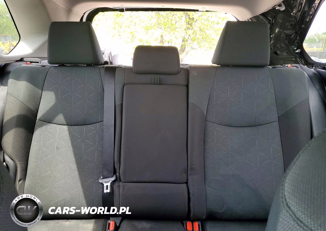 2024 Toyota Rav4 Xle VIN:2T3P1RFV7RC466649 - 10