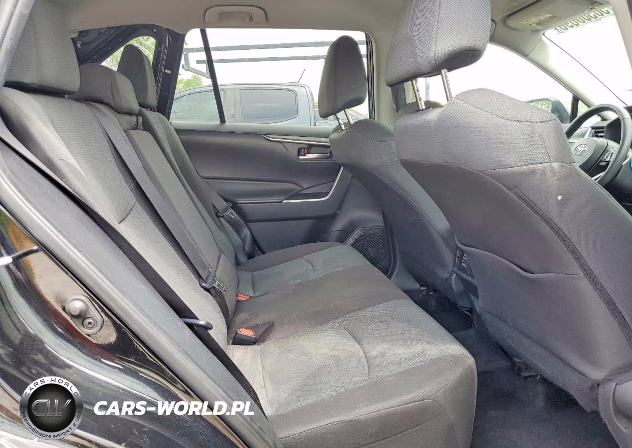 2024 Toyota Rav4 Xle VIN:2T3P1RFV7RC466649 - 11