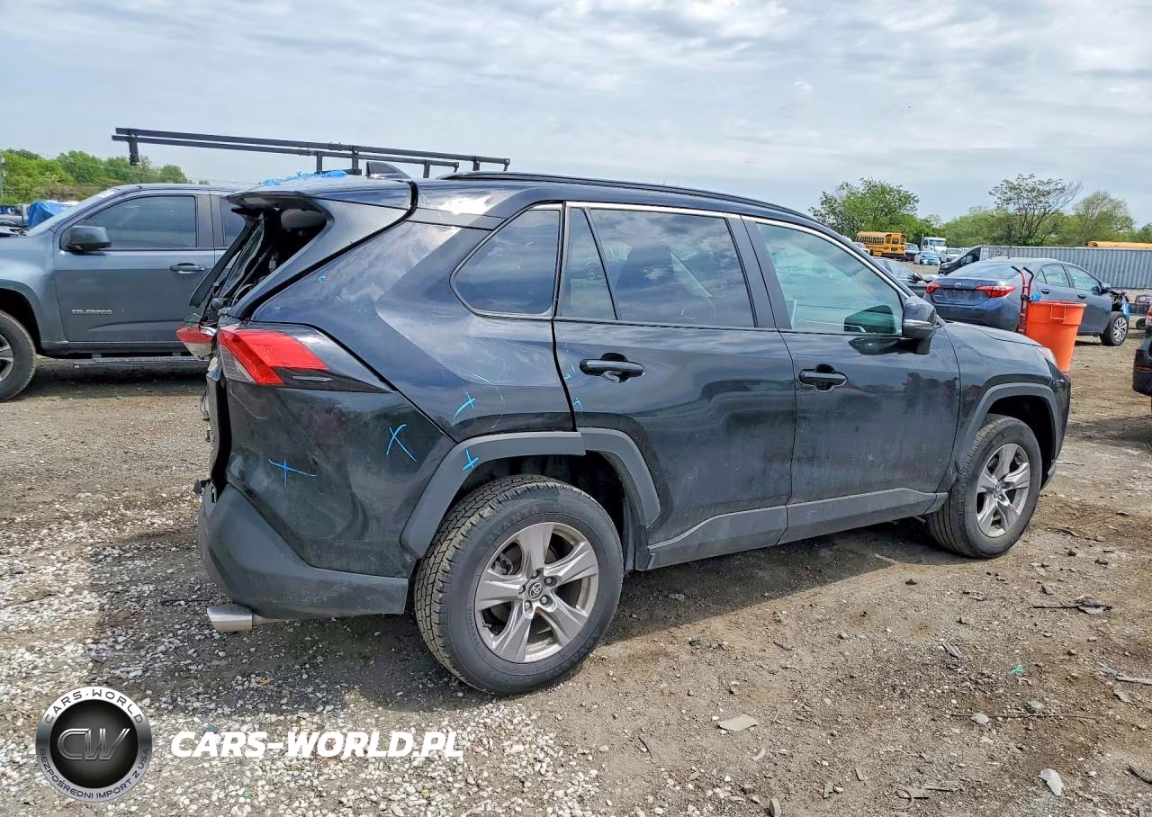 2024 Toyota Rav4 Xle VIN:2T3P1RFV7RC466649 - 3