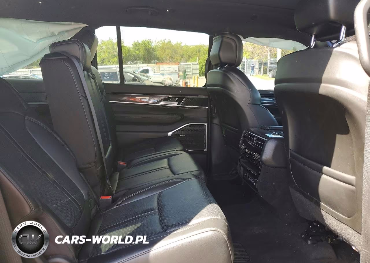 2024 Jeep Wagoneer Series I VIN:1C4SJUAP5RS163785 - 10