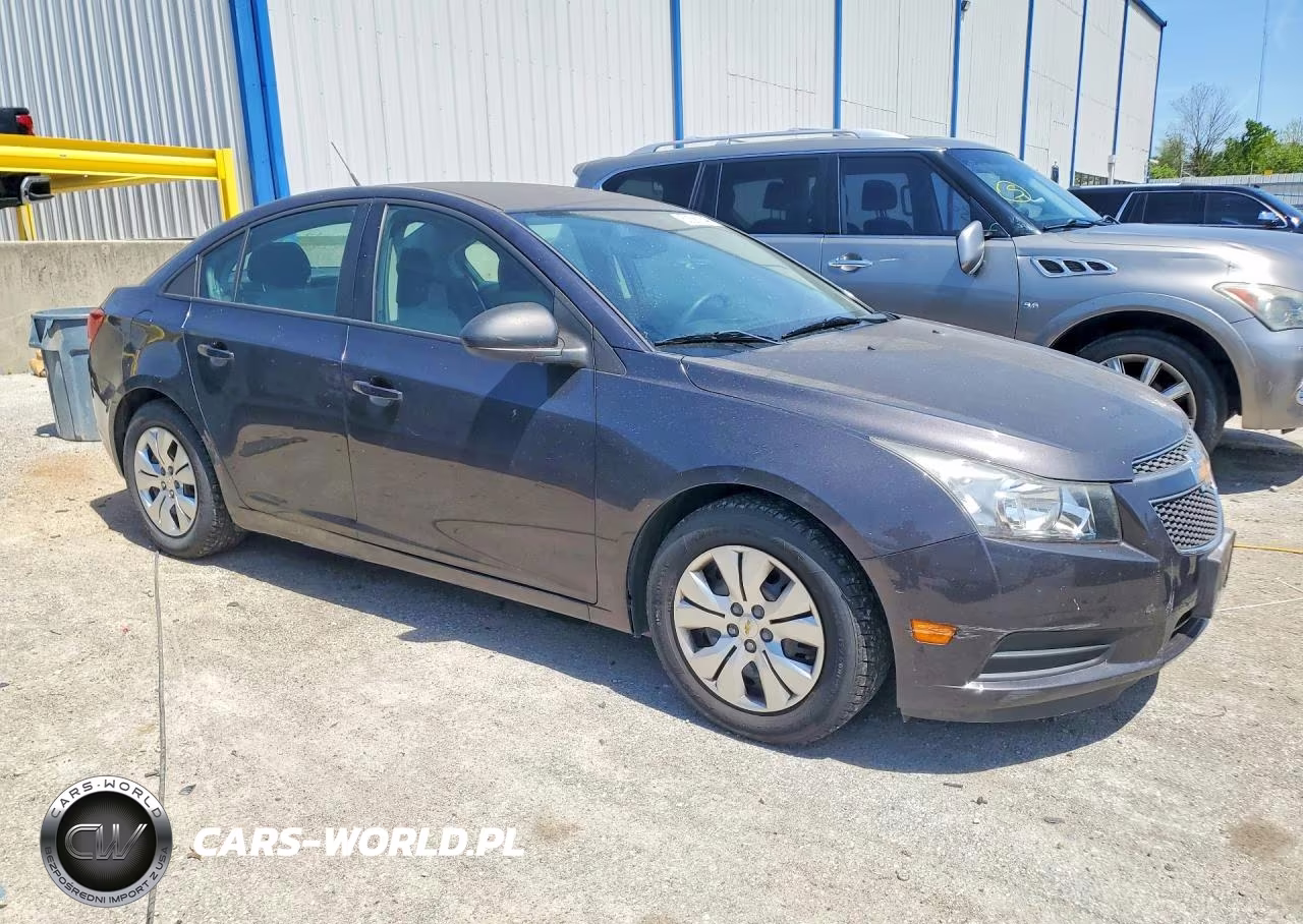 2014 Chevrolet Cruze Ls VIN:1G1PA5SH1E7421468 - 4