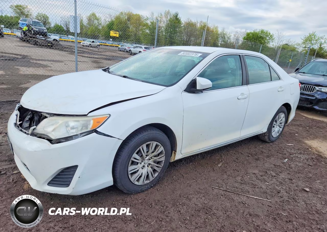 2014 Toyota Camry Le