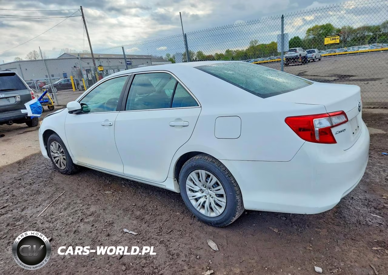 2014 Toyota Camry Le VIN:4T4BF1FK1ER359963 - 2