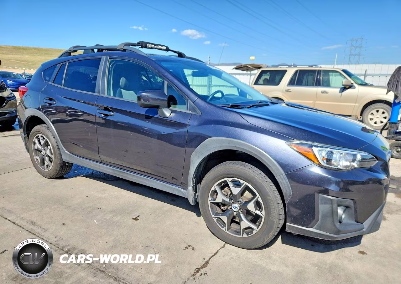 2018 Subaru Crosstrek Premium VIN:JF2GTACC0JH220860 - 4