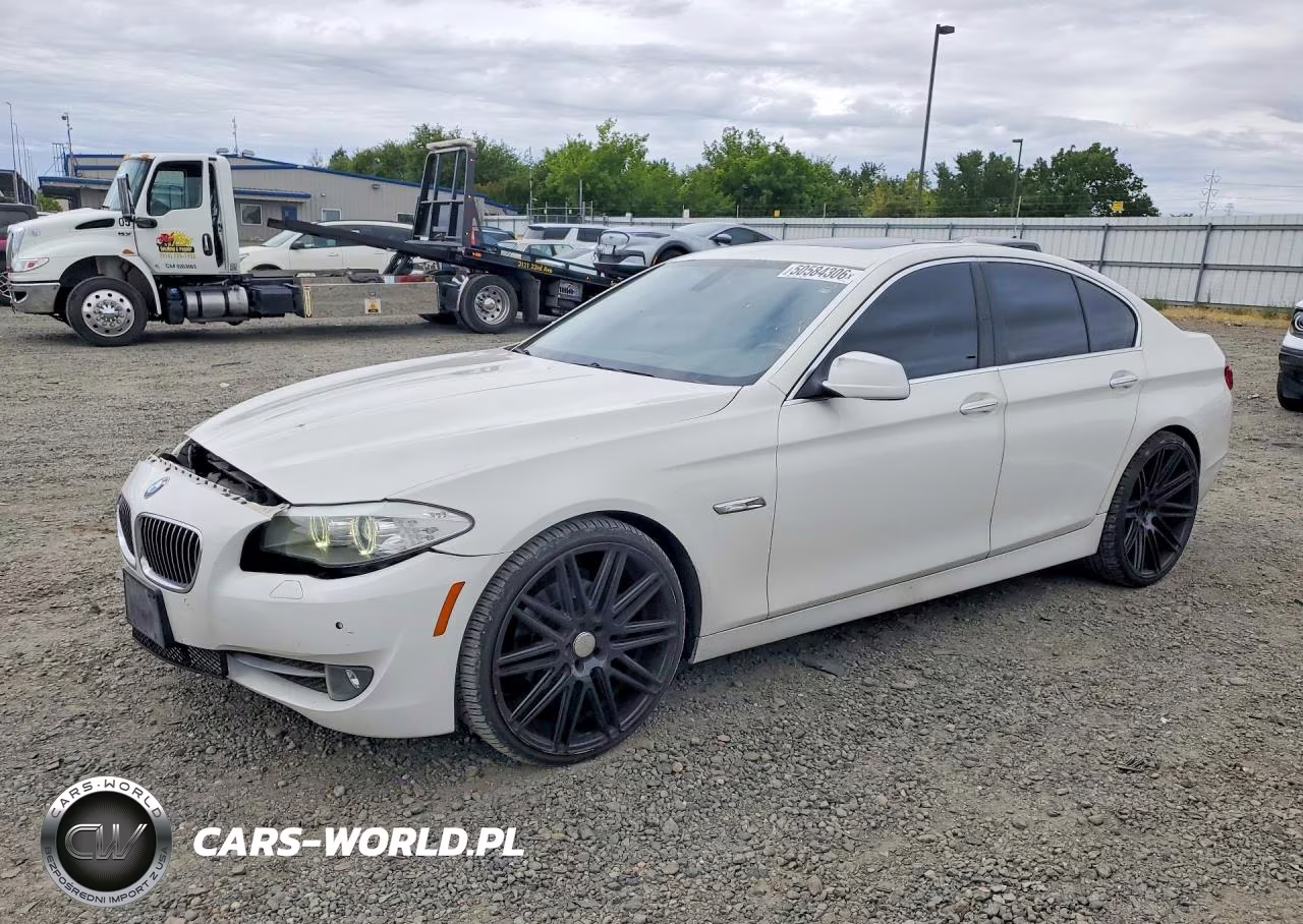 2012 BMW 528 I