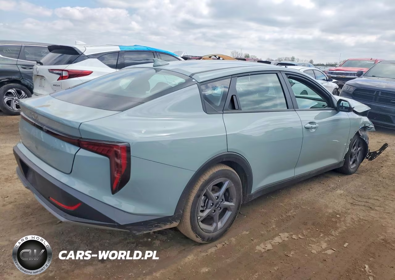 2025 Kia K4 Lxs VIN:3KPFT4DE2SE165301 - 3