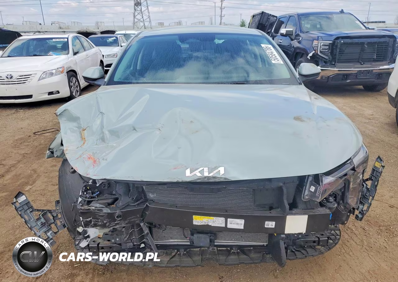2025 Kia K4 Lxs VIN:3KPFT4DE2SE165301 - 5