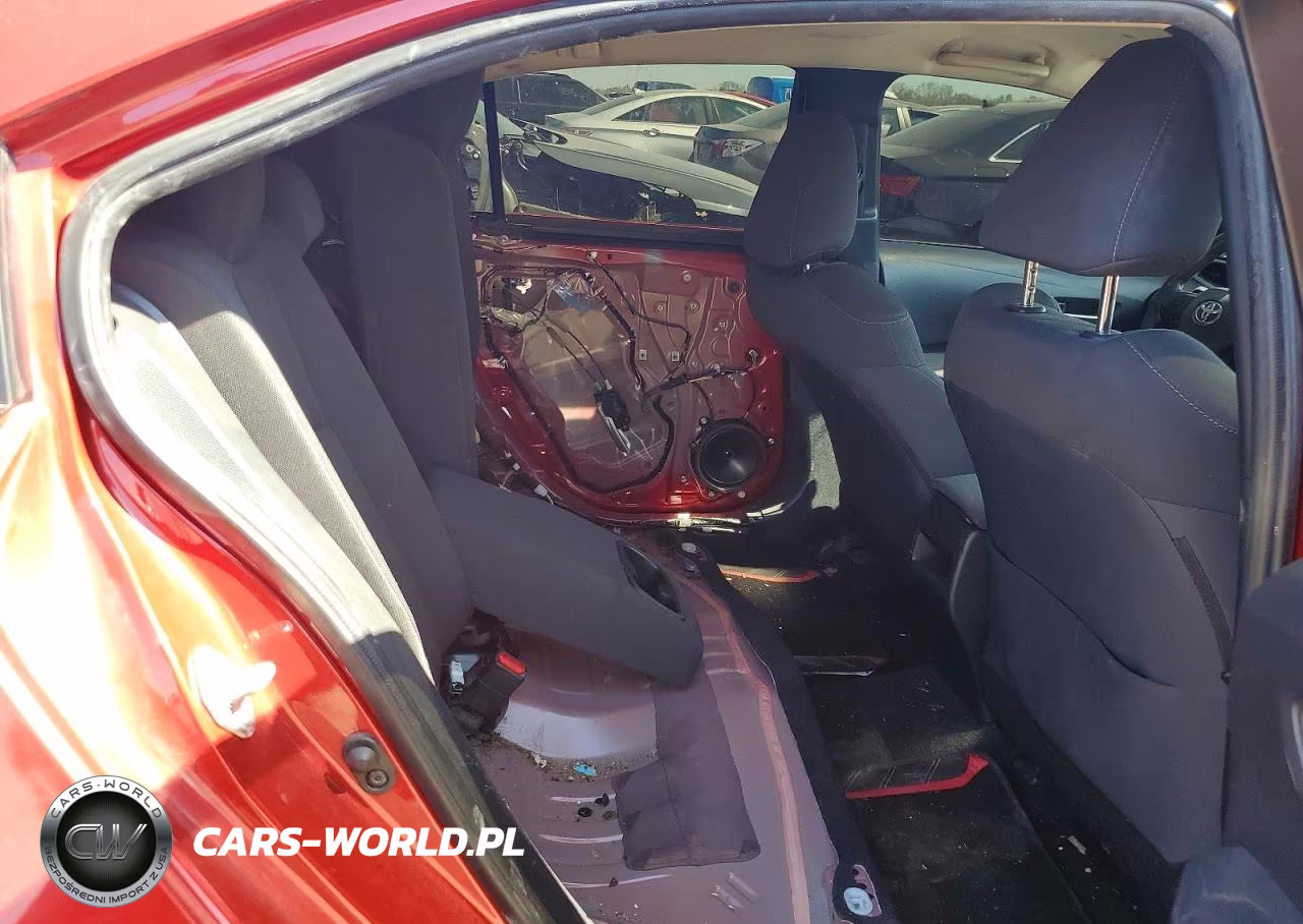 2020 Toyota Corolla Le VIN:JTDEPRAE9LJ087265 - 10