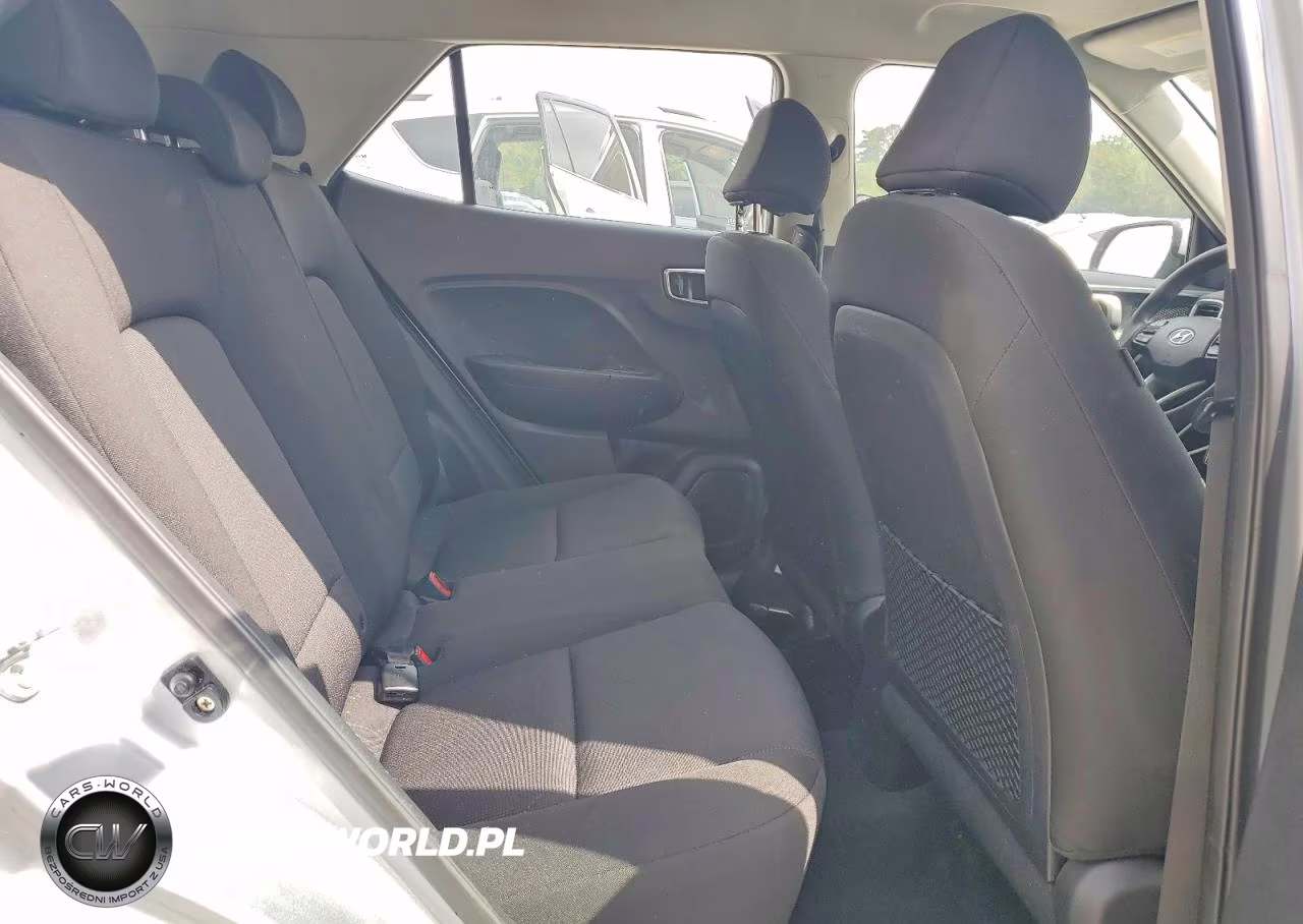 2021 Hyundai Venue Se VIN:KMHRB8A32MU067847 - 10
