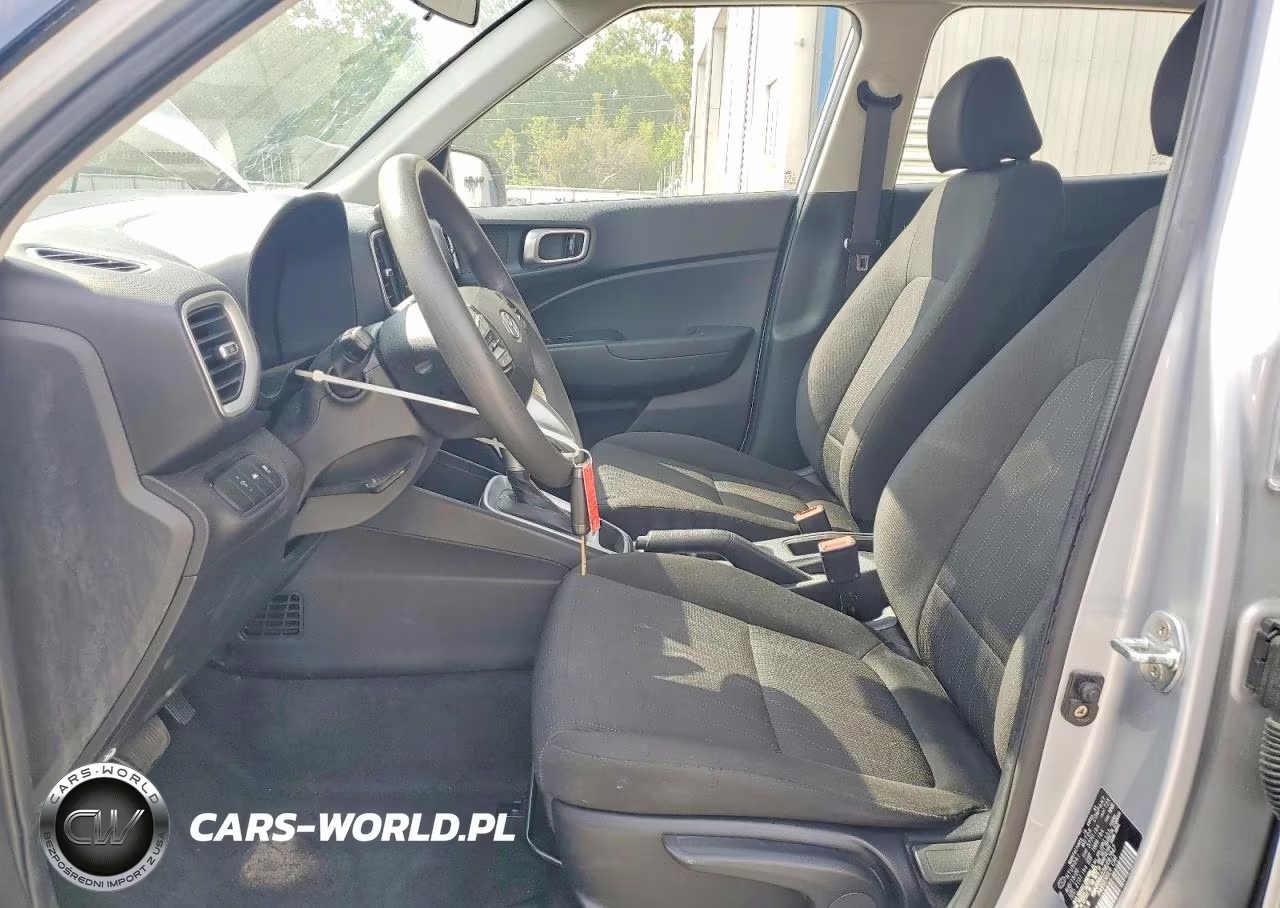 2021 Hyundai Venue Se VIN:KMHRB8A32MU067847 - 7