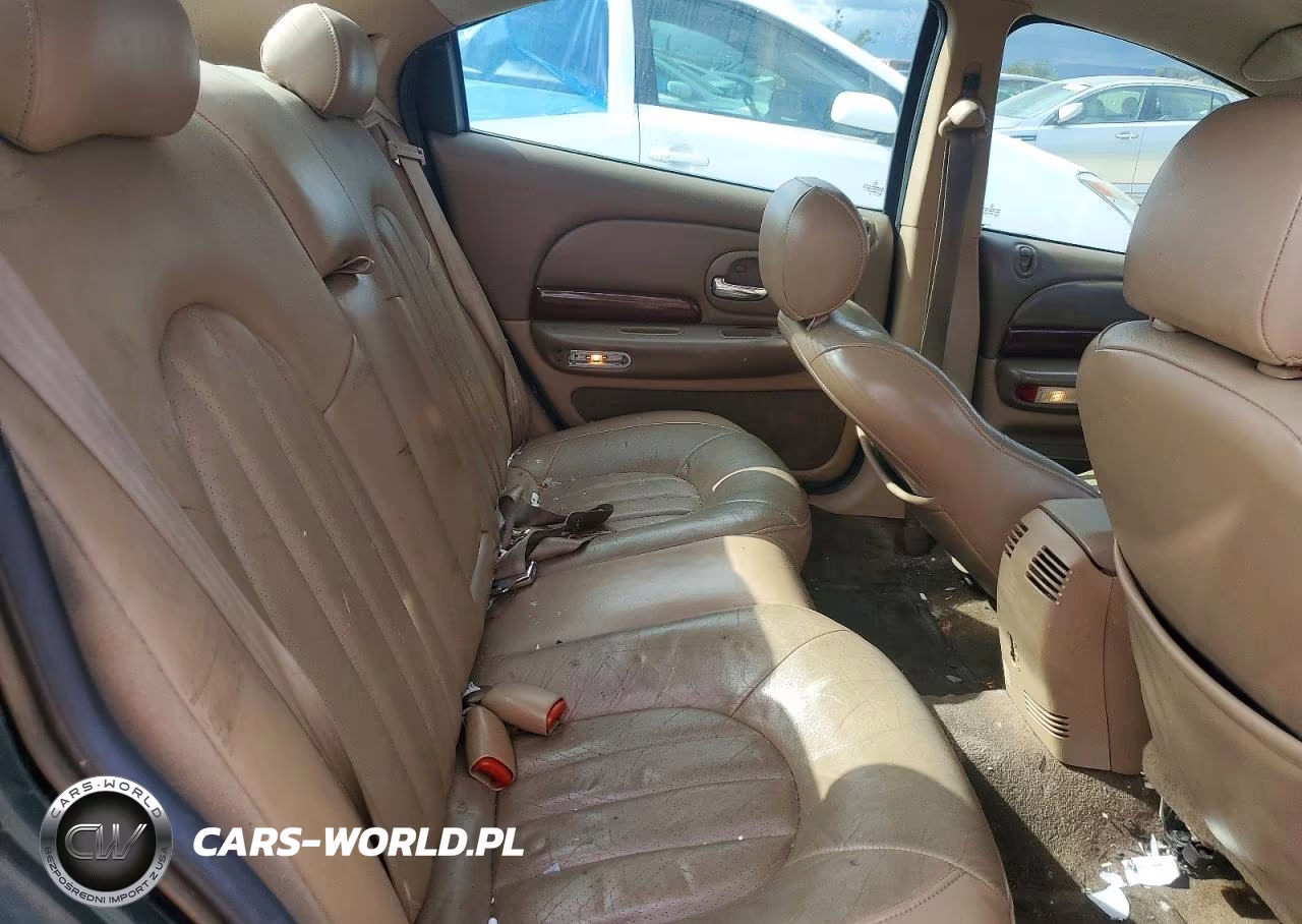 1999 Chrysler 300 VIN:2C3HE66G7XH234593 - 10