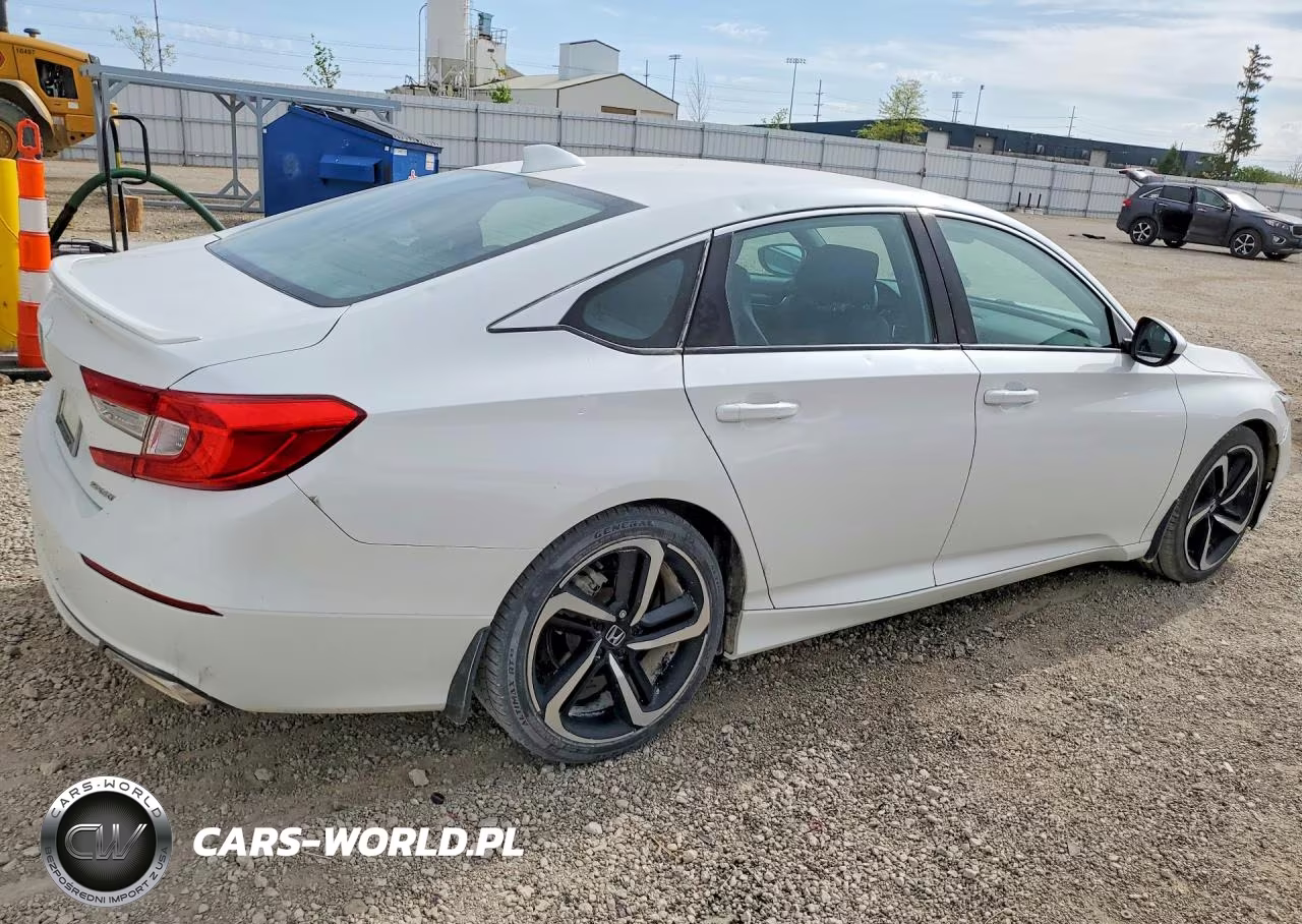 2018 Honda Accord Sport VIN:1HGCV1F38JA061700 - 3