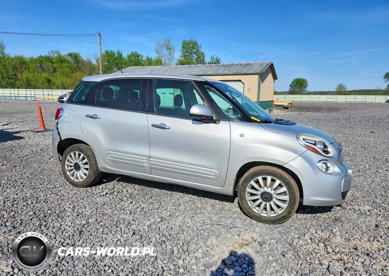 2014 Fiat 500L Easy VIN:ZFBCFABH0EZ027824 - 4