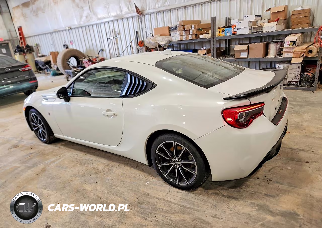 2017 Toyota 86 Base VIN:JF1ZNAA14H8704713 - 2