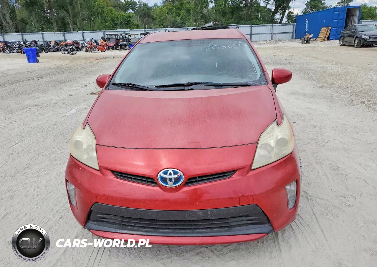 2012 Toyota Prius Four VIN:JTDKN3DUXC5455826 - 5