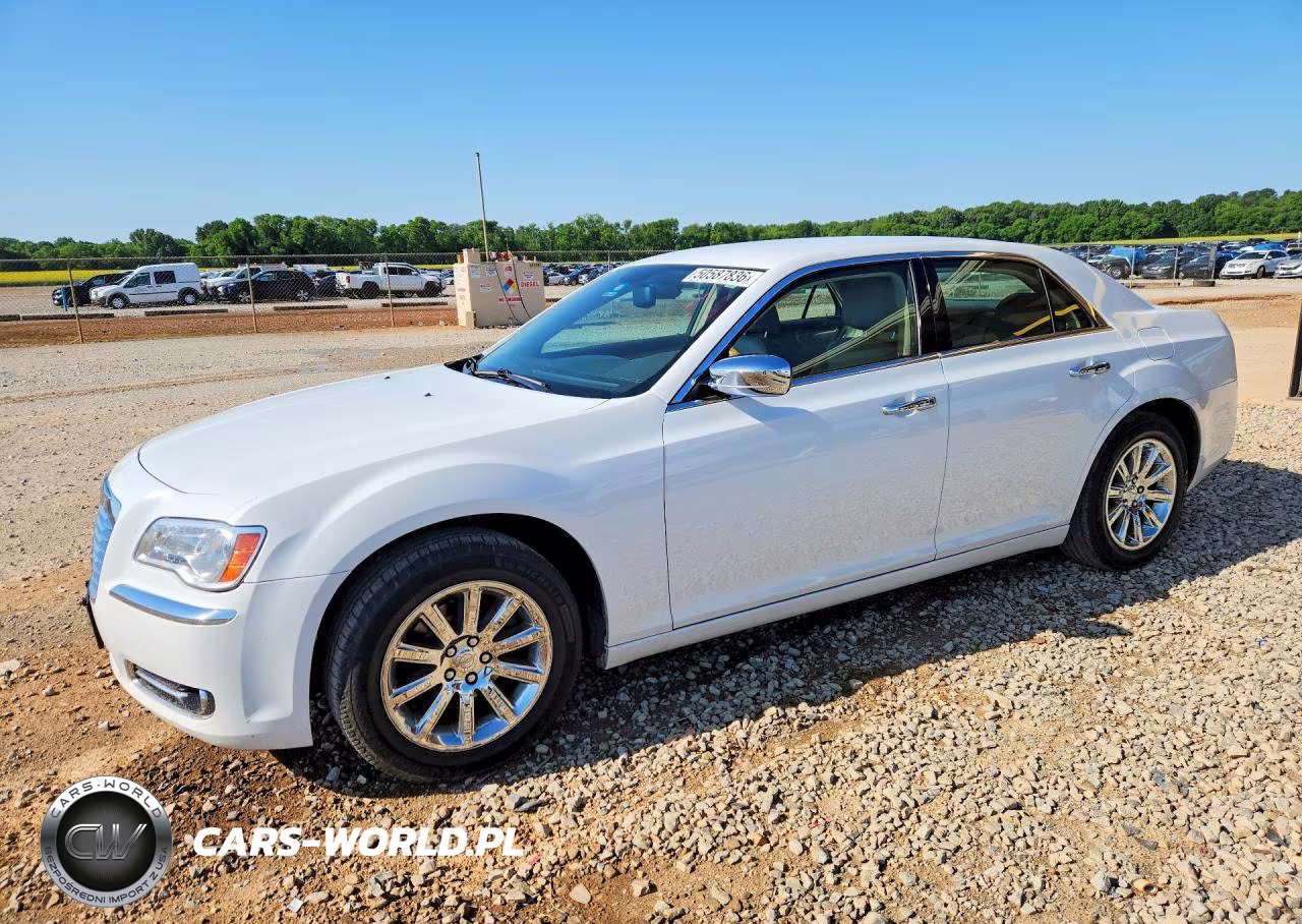 2014 Chrysler 300C