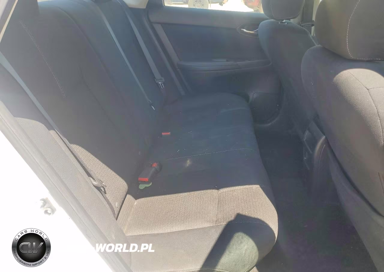 2017 Nissan Sentra S VIN:3N1AB7AP6HY272298 - 10