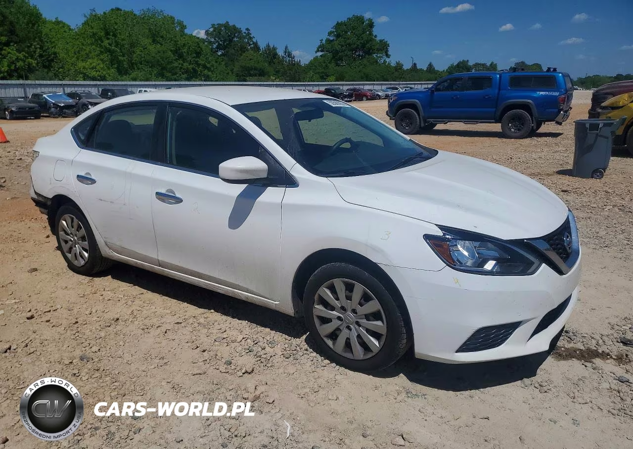2017 Nissan Sentra S VIN:3N1AB7AP6HY272298 - 4