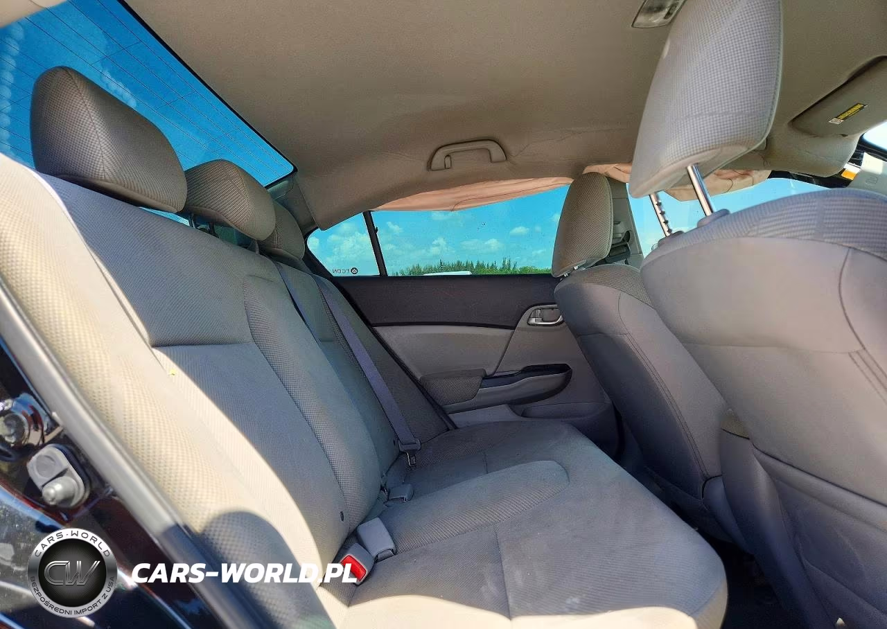 2012 Honda Civic 4D Dx VIN:JHMFB2F5XCS005927 - 10