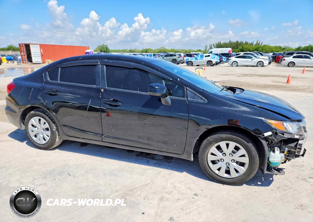2012 Honda Civic 4D Dx VIN:JHMFB2F5XCS005927 - 4