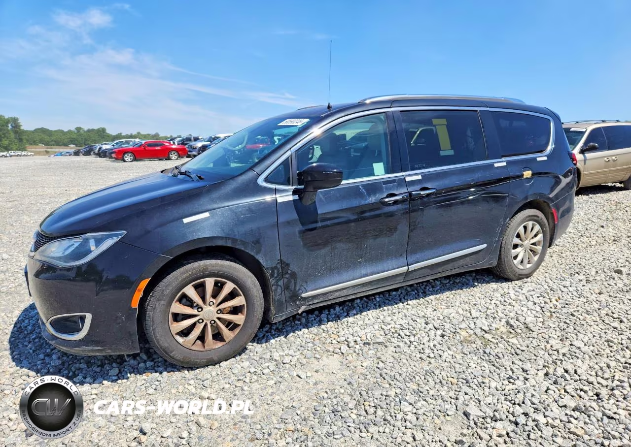 2019 Chrysler Pacifica Touring L