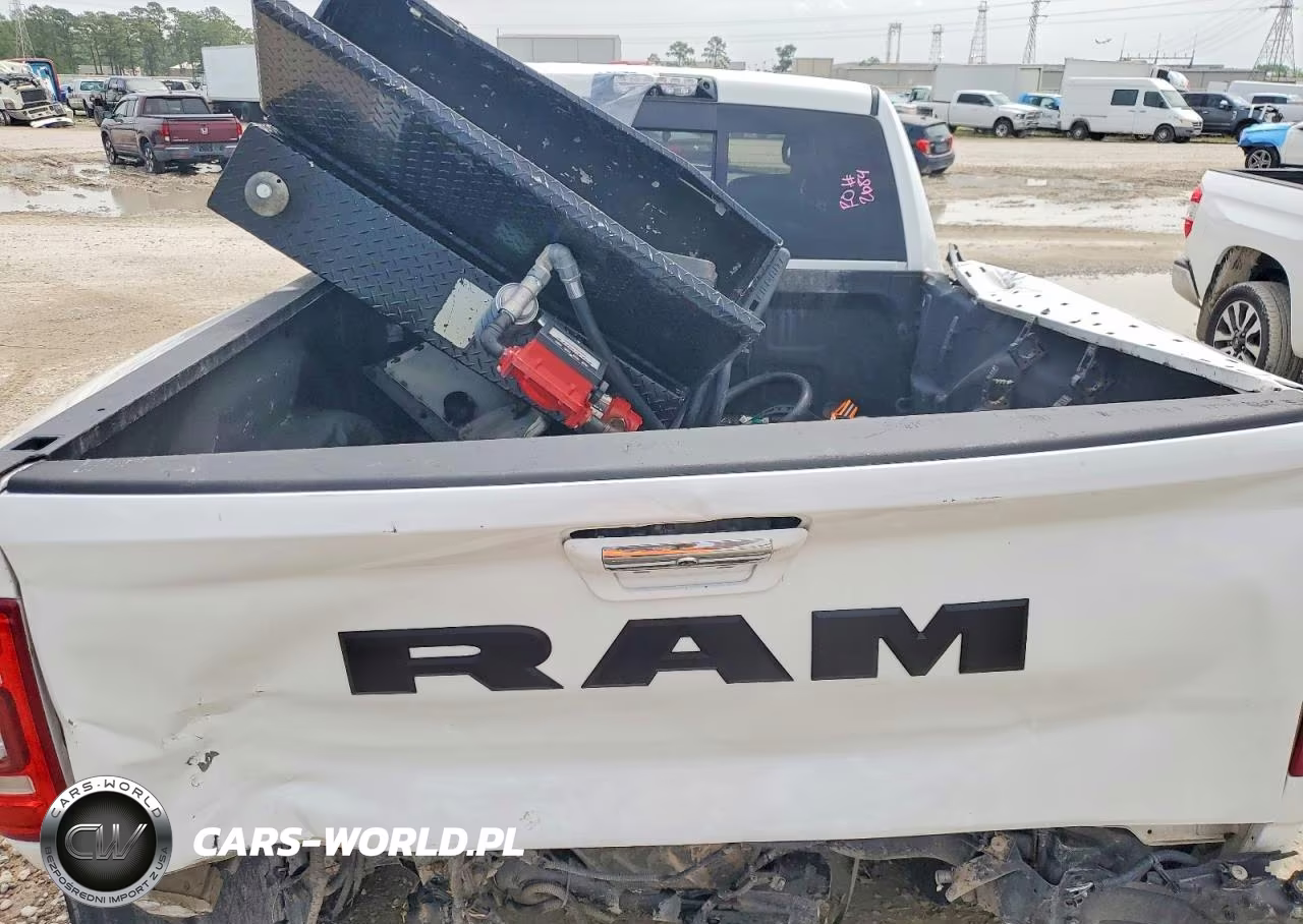 2019 Ram 3500 Limited VIN:3C63RRPL6KG660928 - 10