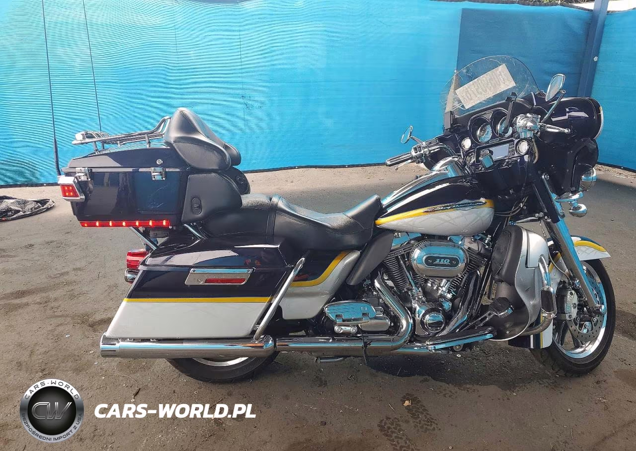 2012 Harley Davidson Flhtcuse7 Cvo Ultra Classic Electra Glide