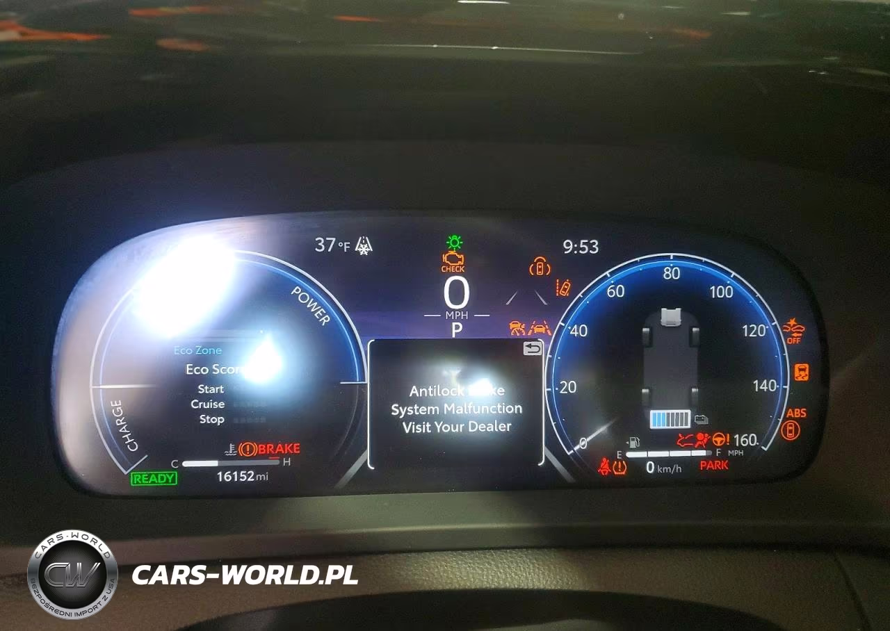 2025 Toyota Crown Xle VIN:JTDAAAAF7S3038000 - 9