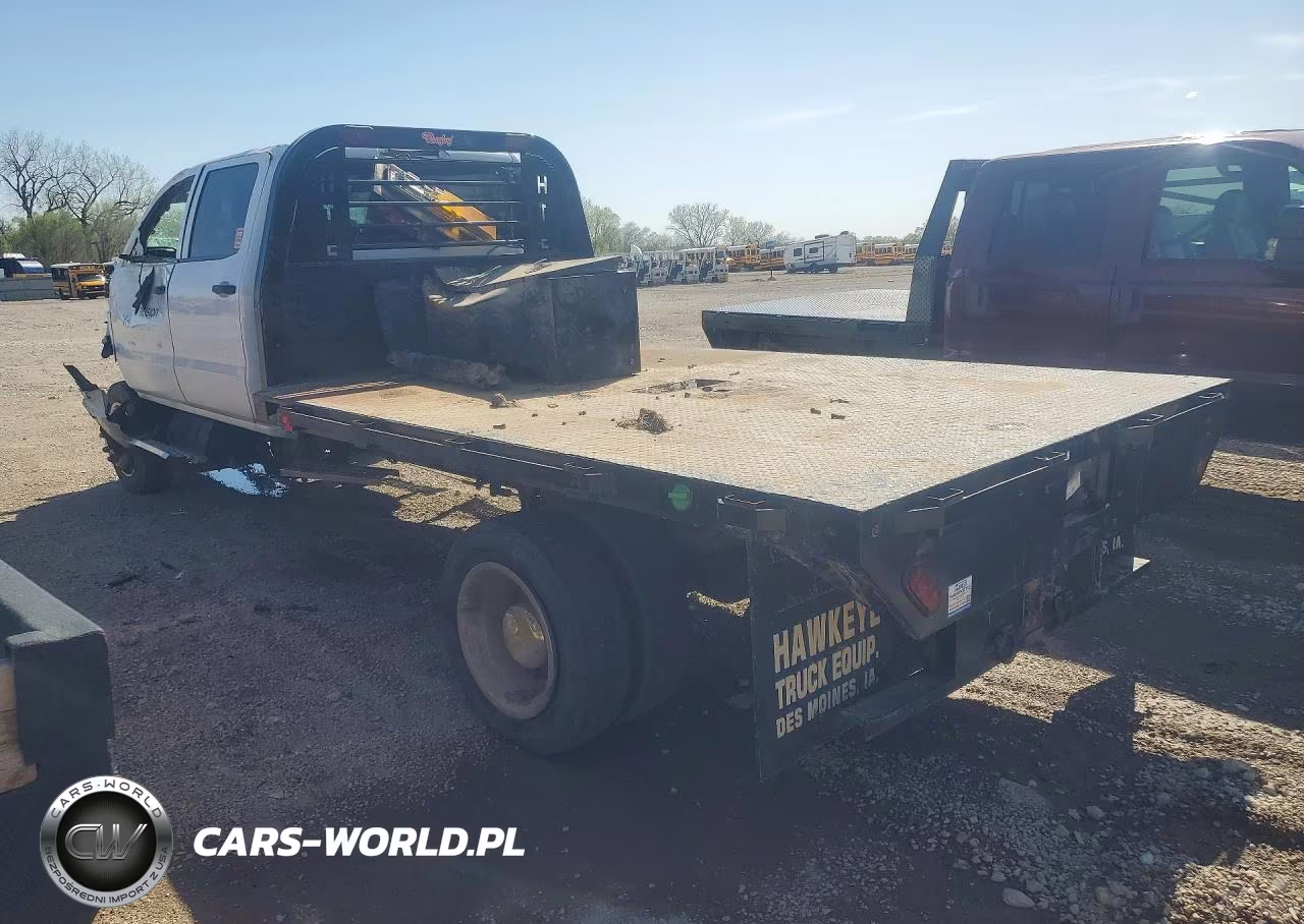 2019 Chevrolet Silverado Medium Duty VIN:1HTKJPVM6KH827647 - 2