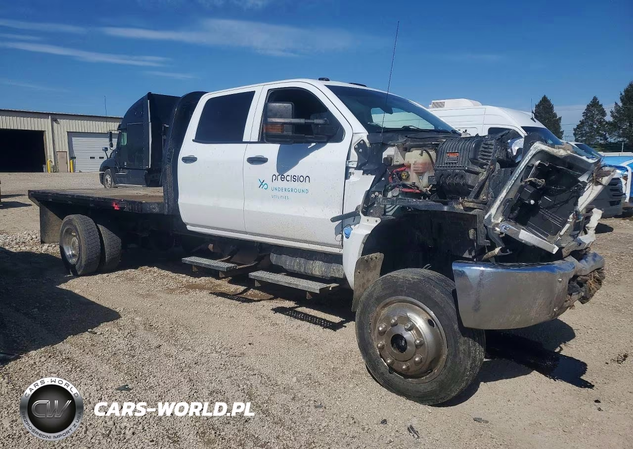 2019 Chevrolet Silverado Medium Duty VIN:1HTKJPVM6KH827647 - 4