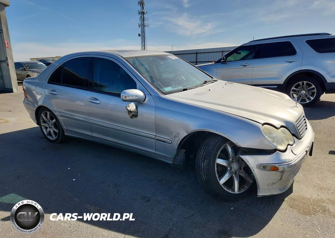 2003 Mercedes-Benz C 230K Sport Sedan VIN:WDBRF40J53F424392 - 4